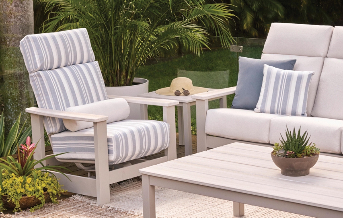 Leeward Seating