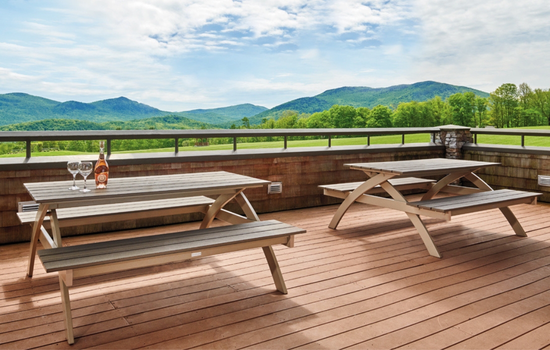 Plymouth Bay Picnic Tables