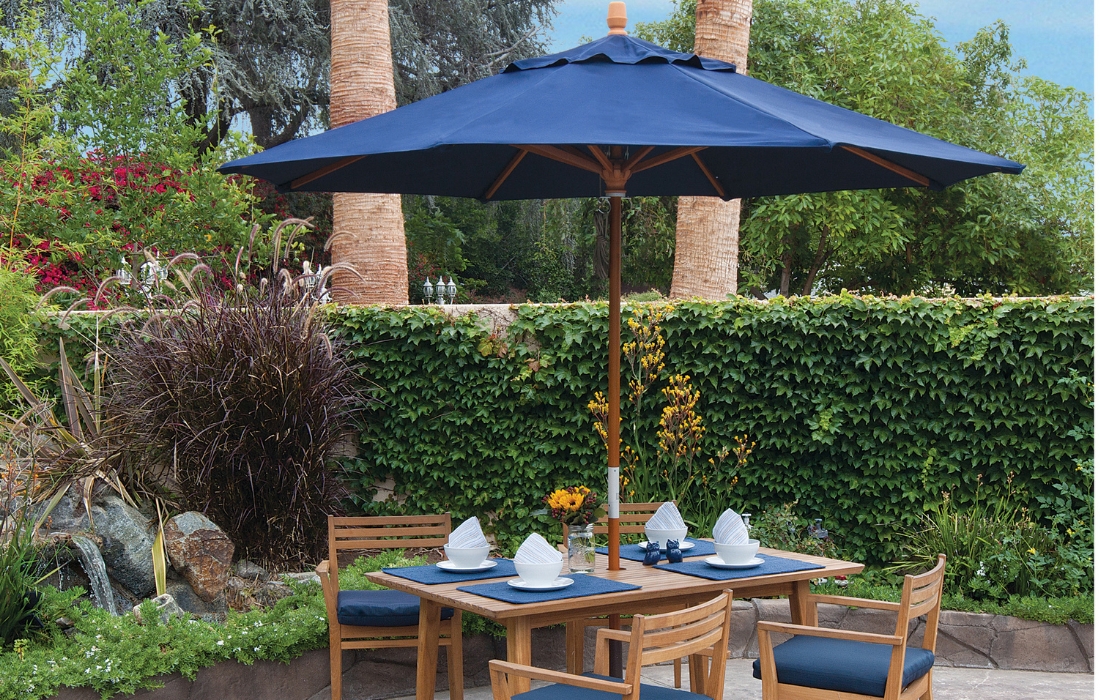 Hardwood 9' Umbrella Hardwood 9' Umbrella