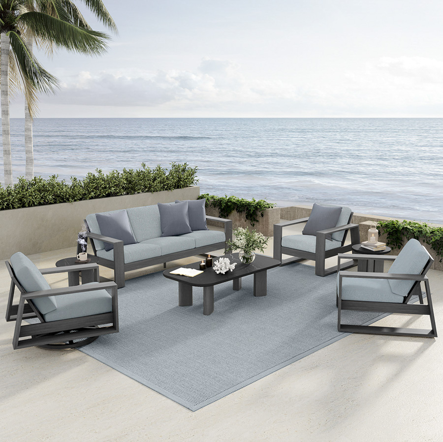 Deep Seating